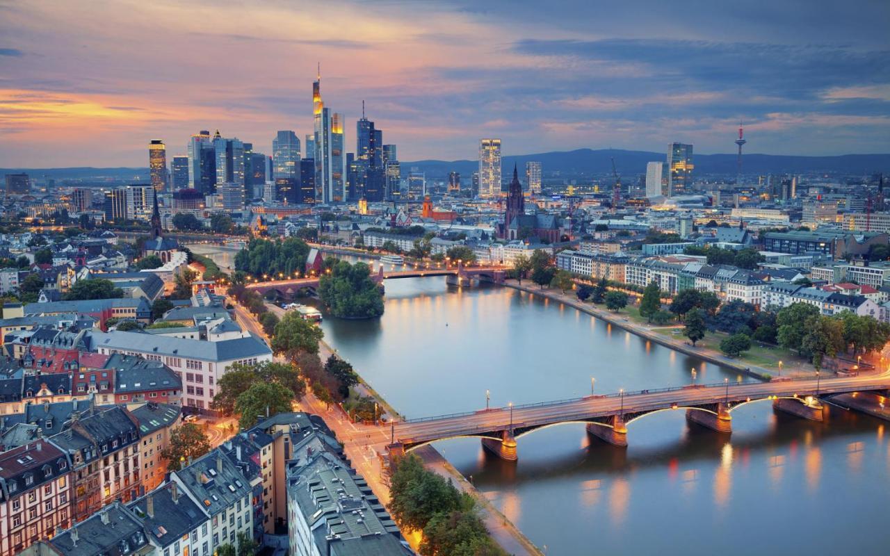 Hotel Little Paris Франкфурт-на-Майні Екстер'єр фото