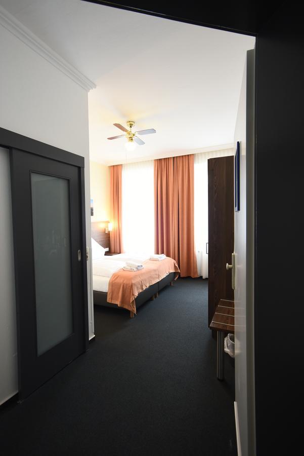 Hotel Little Paris Франкфурт-на-Майні Екстер'єр фото